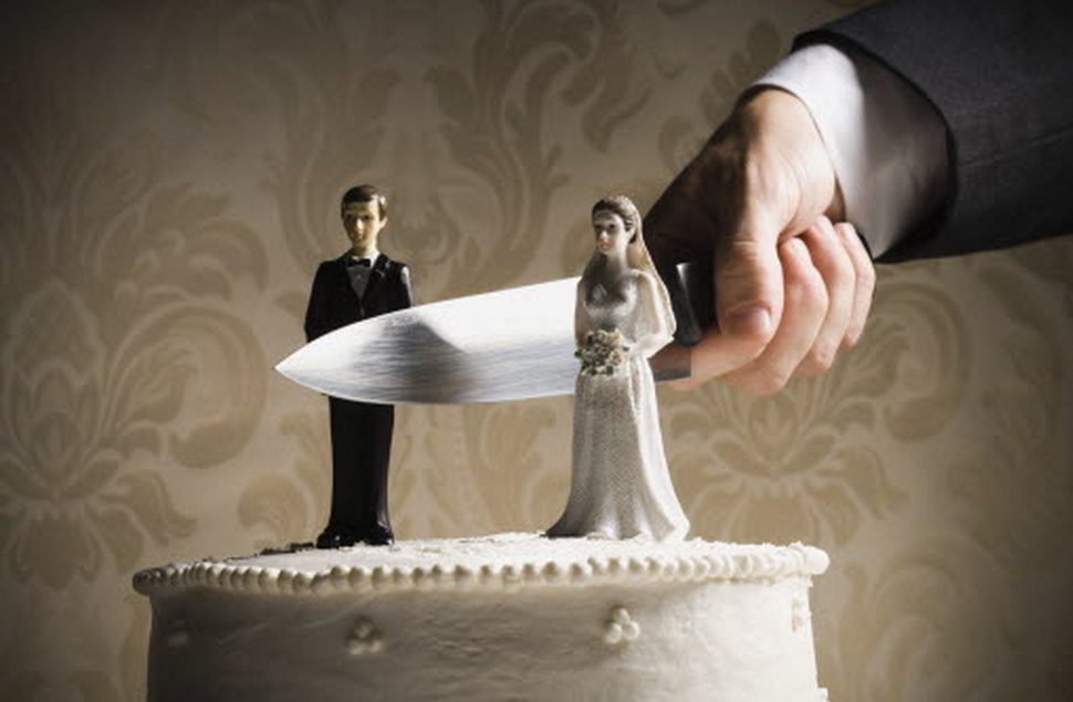 Top-25-des-gâteaux-de-divorce-les-plus-insolites-8
