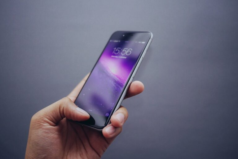 Отрицательное влияние смартфонов. Последние исследования