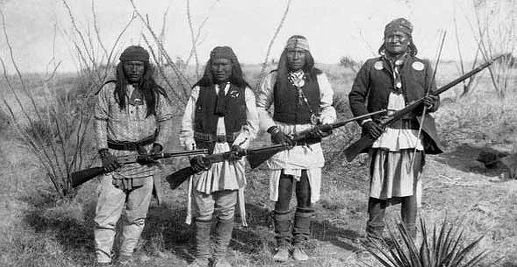 Apache-Indians.jpg