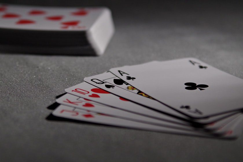 Название карточных игр казино игровые аппараты на сайте мега зал